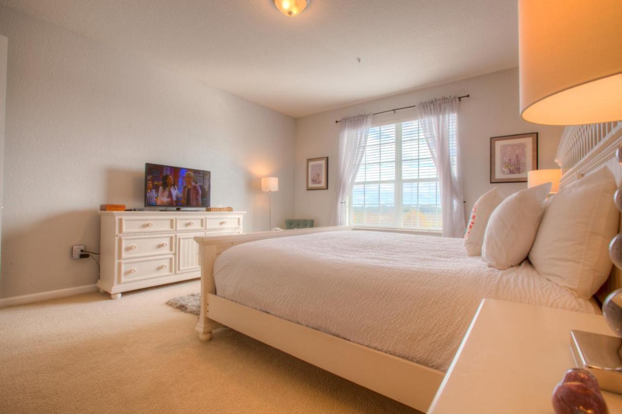 Stunning Lakeview Condo Wprivate Balcony Kissimmee Eksteriør billede