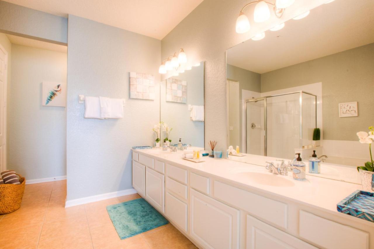 Stunning Lakeview Condo Wprivate Balcony Kissimmee Eksteriør billede