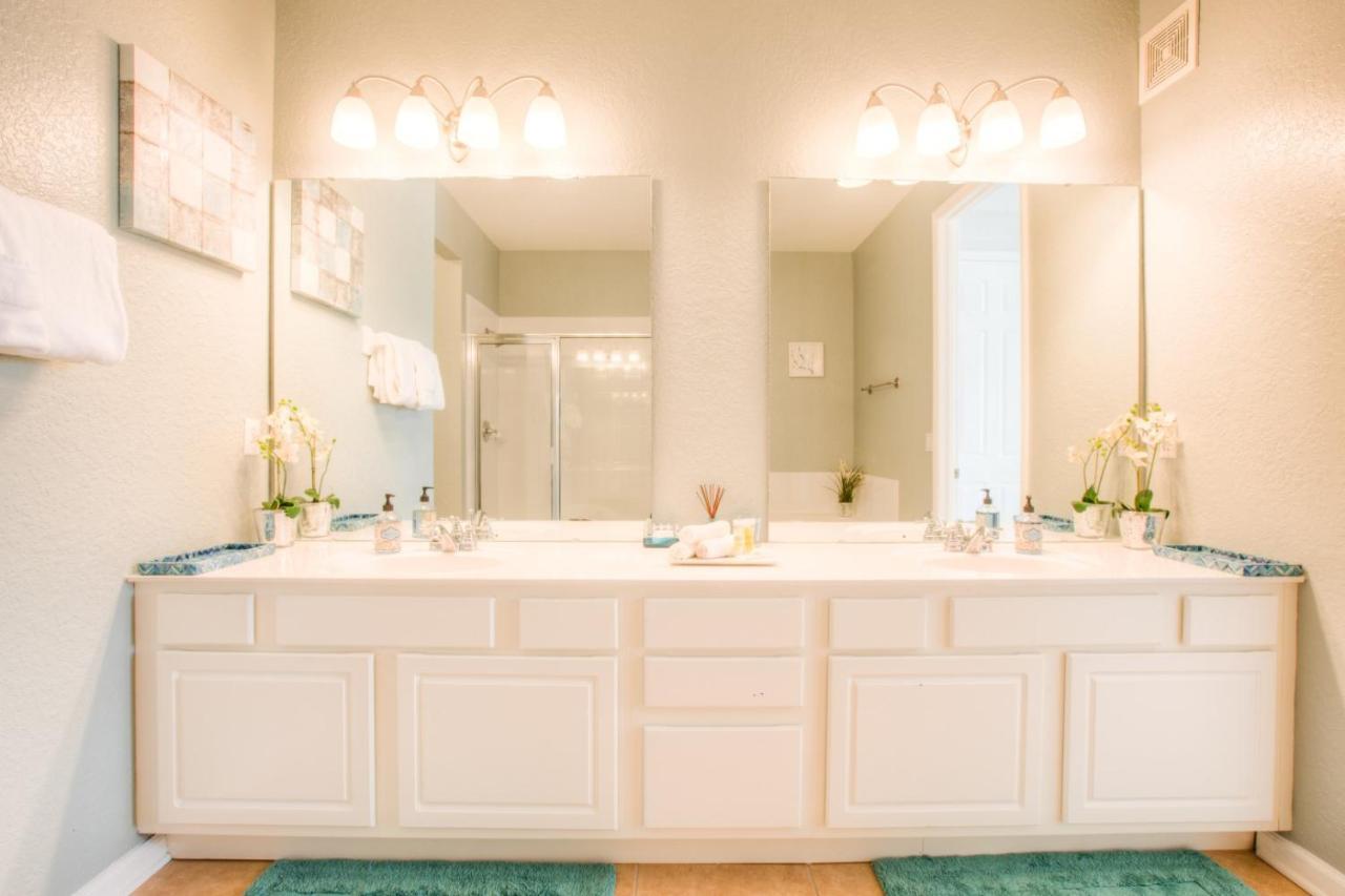 Stunning Lakeview Condo Wprivate Balcony Kissimmee Eksteriør billede