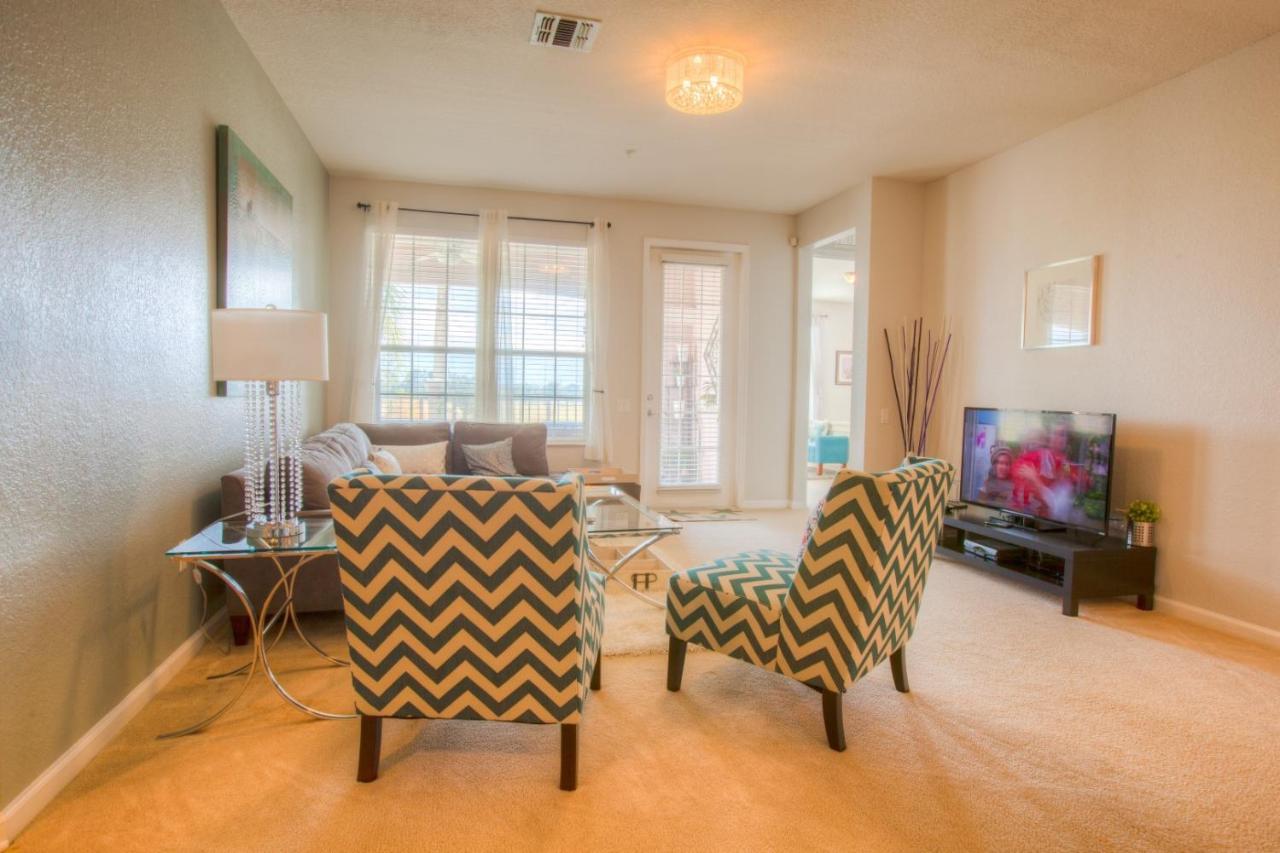 Stunning Lakeview Condo Wprivate Balcony Kissimmee Eksteriør billede