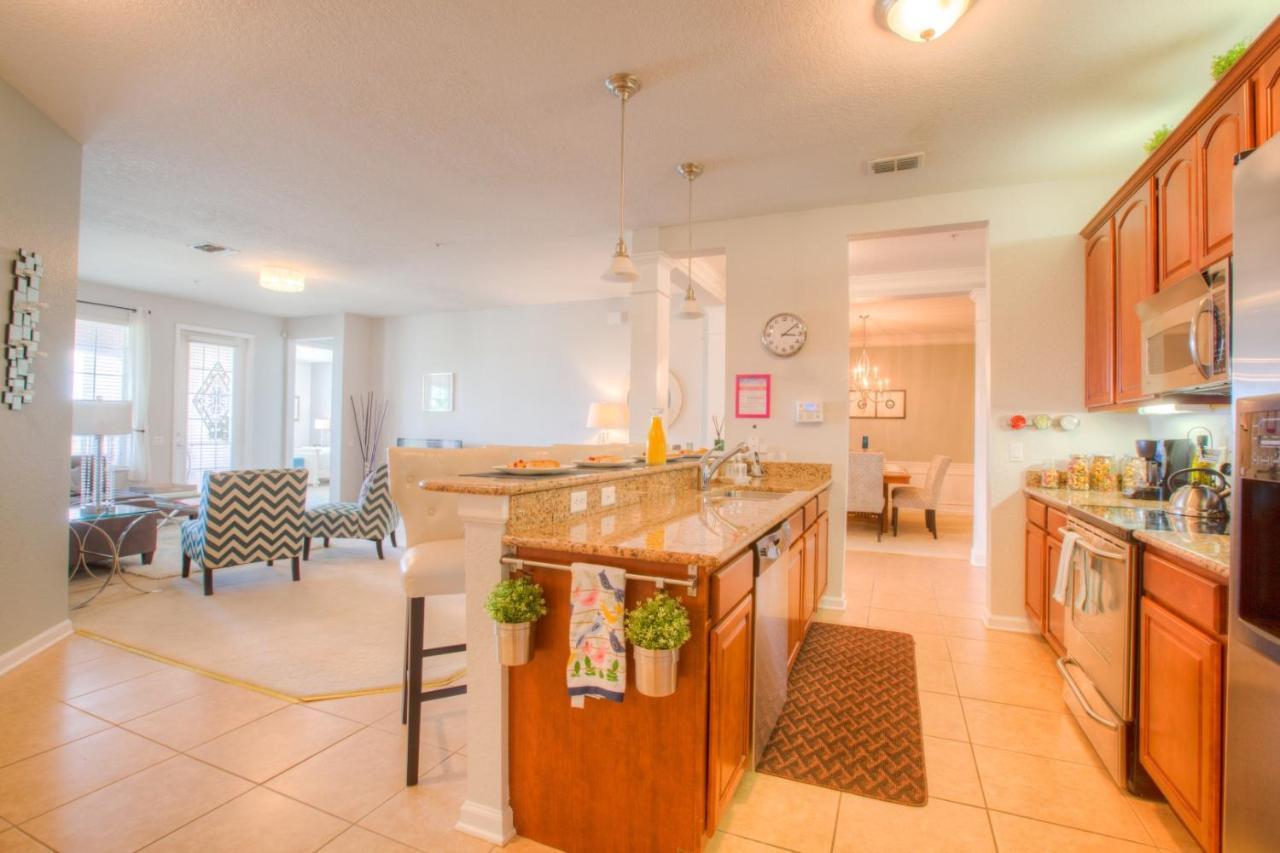 Stunning Lakeview Condo Wprivate Balcony Kissimmee Eksteriør billede
