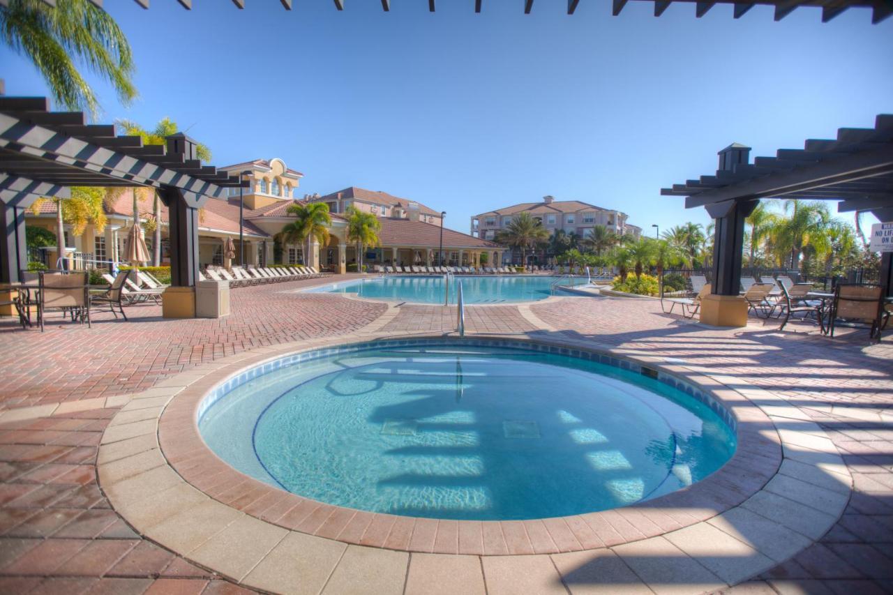 Stunning Lakeview Condo Wprivate Balcony Kissimmee Eksteriør billede